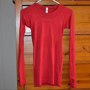 Lululemon shirt